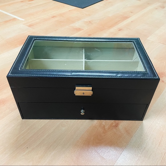 Home | Black 2 Level 12 Sunglasses or Glasses Display Case Storage with Lock - Picture 3 of 10